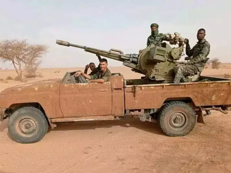 الجيش الصحراوي يستهدف قواعد مغربية بقطاعي المحبس والفرسية.
